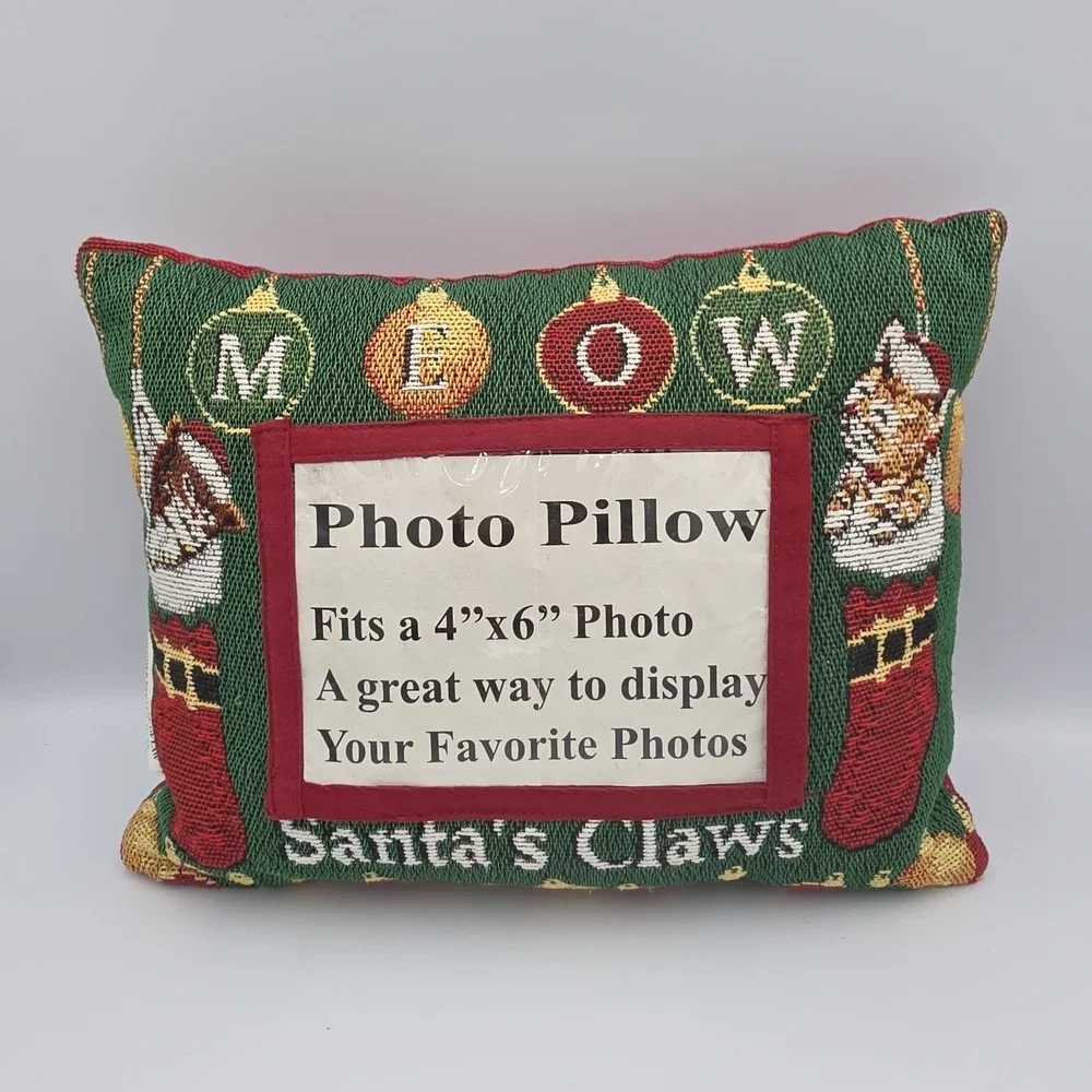 Christmas Tapestry Meow Santa's Claws Cats Photo Slot Pillow Multicolor 9 x 12